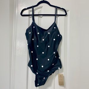 ALBION Fit Black and White Polka Dot Swimsuit